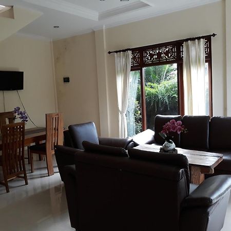 Villa Bungsil Gading Убуд Екстер'єр фото